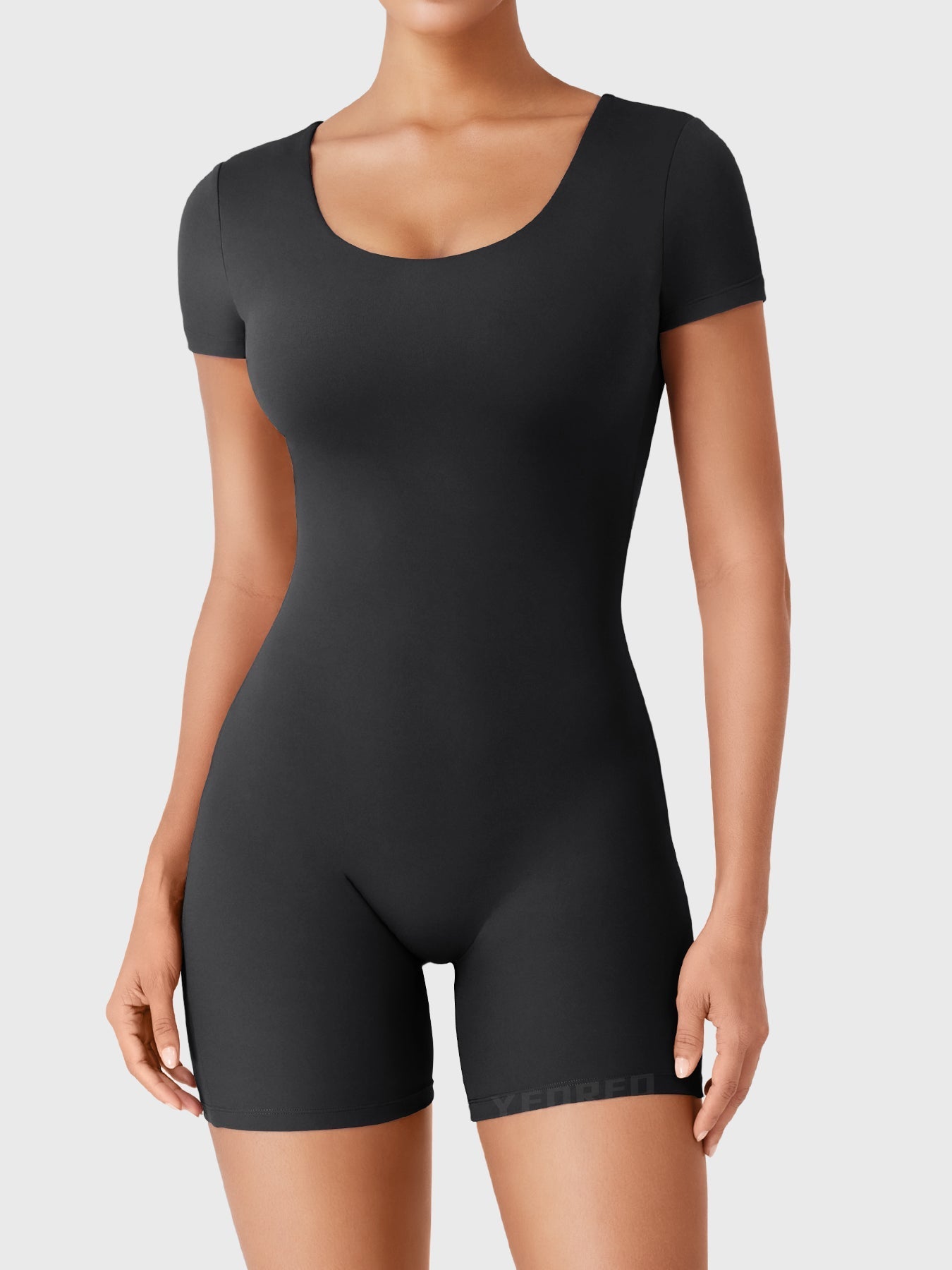 Yeoreo Xylia Open Back Romper